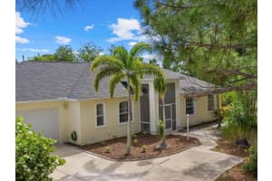 5445 Matthew Ct, SARASOTA 5445 Matthew Ct, SARASOTA