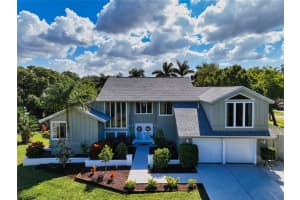 907 Cimarron Cir, BRADENTON