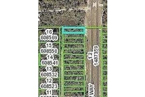 19045 Commercial Way N, BROOKSVILLE