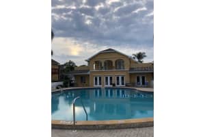 1877 Toucan Way #400, SARASOTA