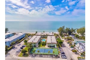 7100 Gulf Dr #202, HOLMES BEACH