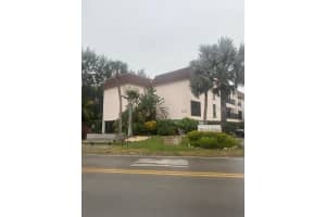 5806 Gulf Dr #203, HOLMES BEACH