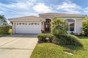 6967 Superior Street Cir, SARASOTA
