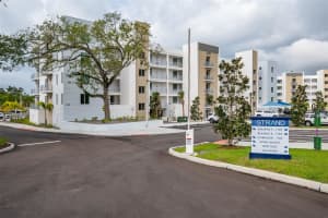 1703 N Tamiami Trl #205, SARASOTA