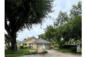 424 Cardiff Rd #27, VENICE