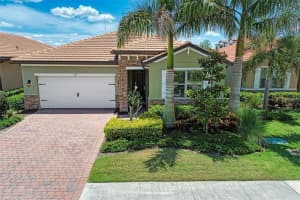 219 Maraviya Blvd, NOKOMIS