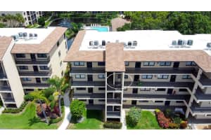 505 30th Ave W #e304, BRADENTON
