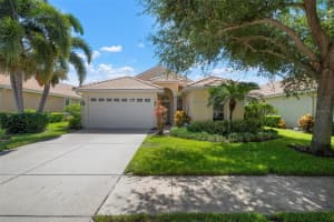 4140 Reflections Pkwy, SARASOTA
