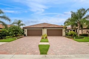 20230 Tesoro Dr, VENICE