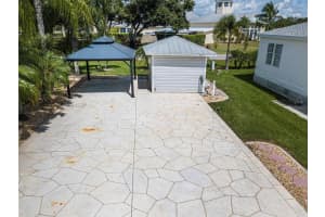 10054 Parkwood Dr, FORT MYERS