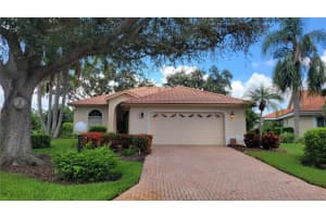 7557 Fairlinks Ct, SARASOTA