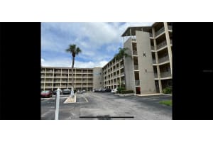 3600 Lake Bayshore Drive Bld. K #221, BRADENTON