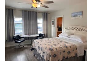 1901 Hyde Park St #g, SARASOTA