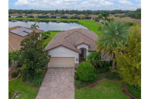 7114 Quiet Creek Dr, BRADENTON