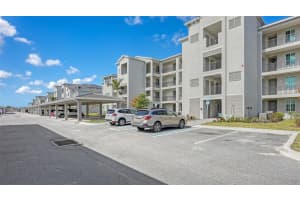 12180 Wellen Golf St #202, VENICE