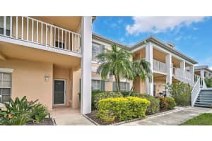 4210 Caddie Dr E #102, BRADENTON