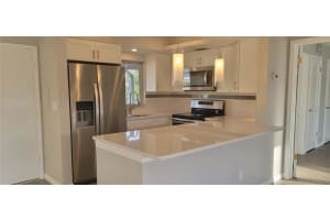 3751 S School Ave #19, SARASOTA