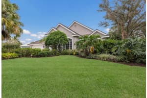 8223 Regents Ct, UNIVERSITY PARK
