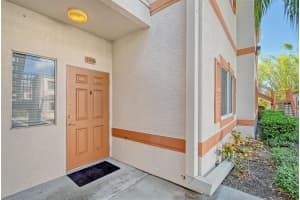 3956 Mediterranea Cir #412, SARASOTA