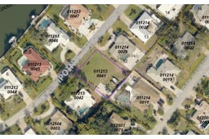 Southpointe Dr, SARASOTA