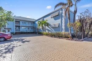 5621 Gulf Of Mexico Dr #102, LONGBOAT KEY
