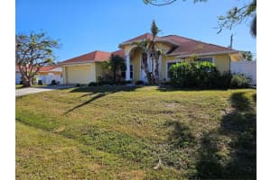 779 Nectar Rd, VENICE