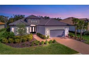 15415 Derna Ter, BRADENTON