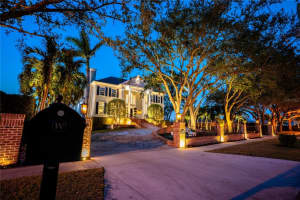 1541 Bay Point Dr, SARASOTA