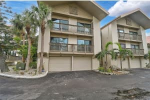 1137 Lake House Cir #c215, SARASOTA