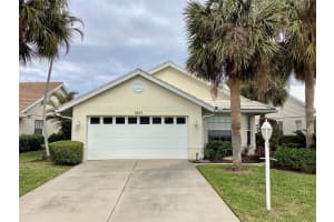 1803 Ashley Dr, VENICE