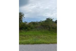 15427 Mccomb Cir, PORT CHARLOTTE