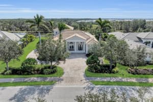 3360 Founders Club Dr, SARASOTA