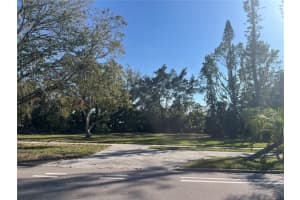 2470 Ringling Blvd, SARASOTA