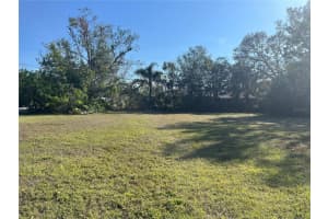 2484 Ringling Blvd, SARASOTA