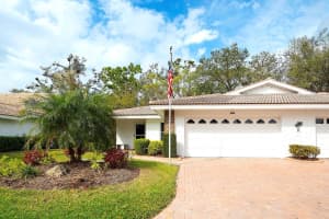 5642 Garden Lakes Dr, BRADENTON