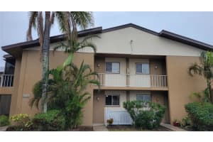2938 Clark Rd #104, SARASOTA