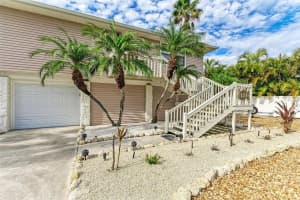 526 Loquat Dr, ANNA MARIA