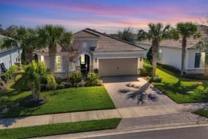 12326 Blue Hill Trl, BRADENTON