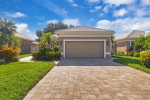 8728 53rd Ter E, BRADENTON