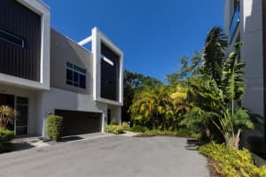 241 Cosmopolitan Ct, SARASOTA
