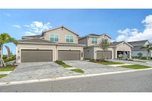 17645 Borocay Ct #201, VENICE