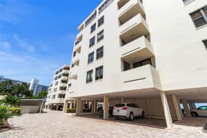 101 Sunset Dr #ph3, SARASOTA