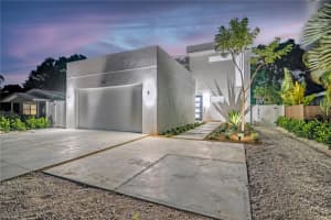 2327 Hillview St, SARASOTA