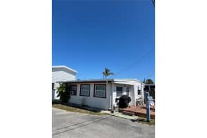 2601 Gulf Dr N #214, BRADENTON BEACH