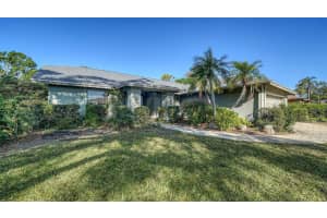 4737 Meadowview Cir, SARASOTA