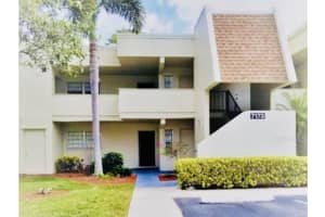 7173 W Country Club Dr N #242, SARASOTA