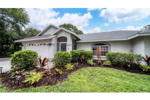 5219 Inverness Dr, SARASOTA