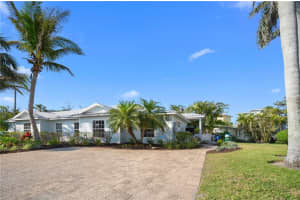 5608 Holmes Blvd, HOLMES BEACH