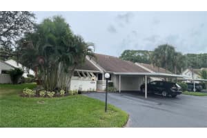 5256 Myrtlewood Rd #22, SARASOTA