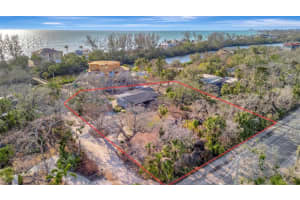8555 Heron Lagoon Cir, SARASOTA